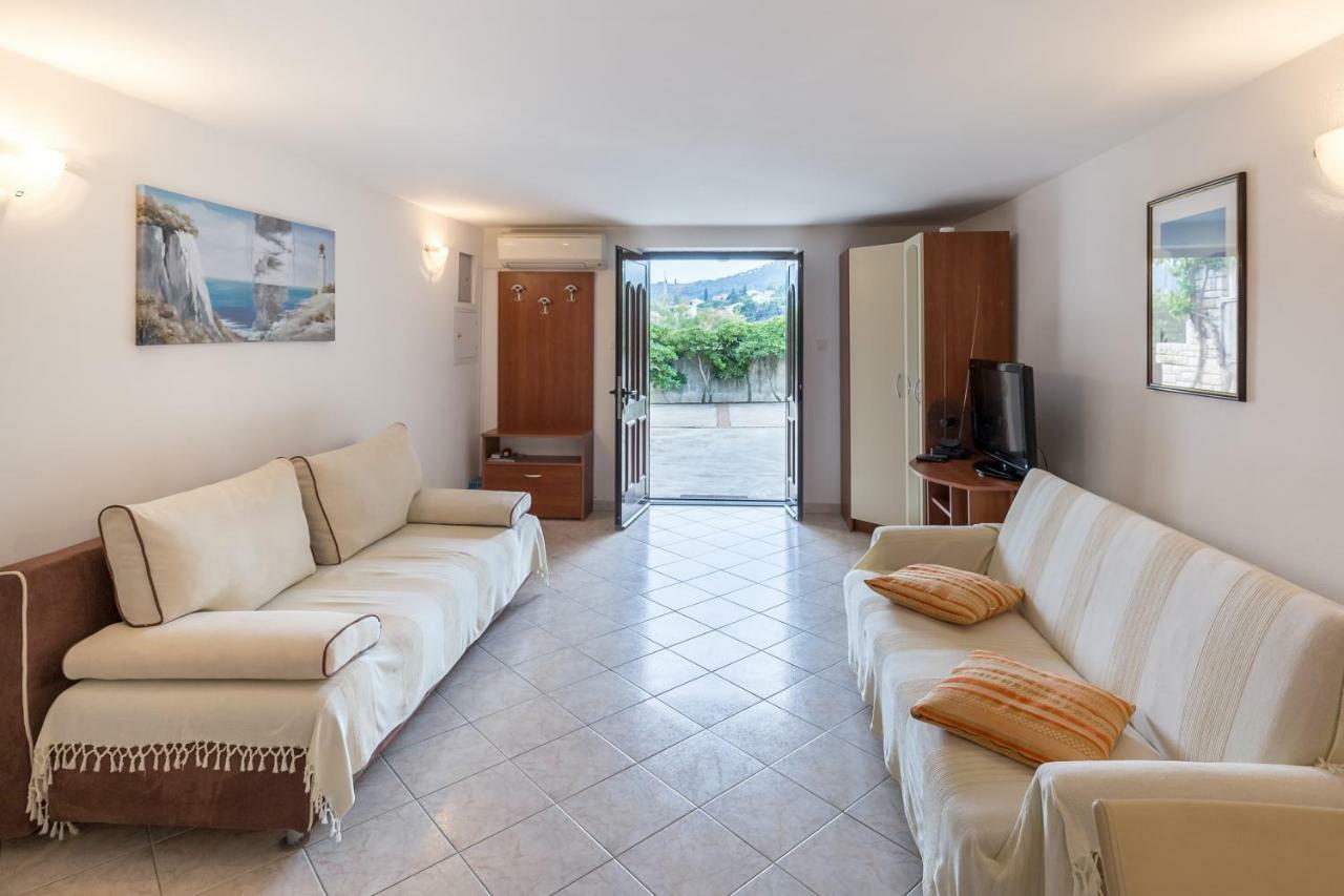 Beach Apartment M & B Poljana  Esterno foto