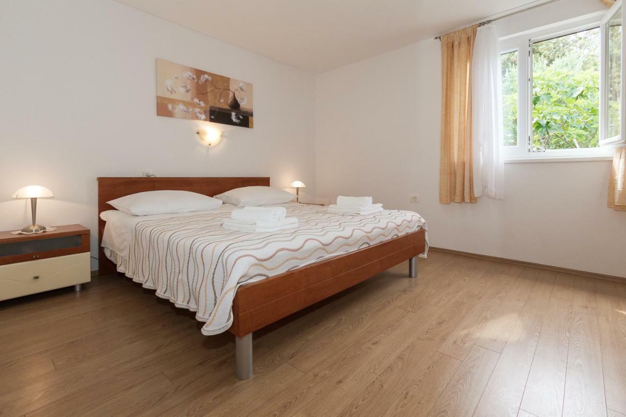 Beach Apartment M & B Poljana  Esterno foto